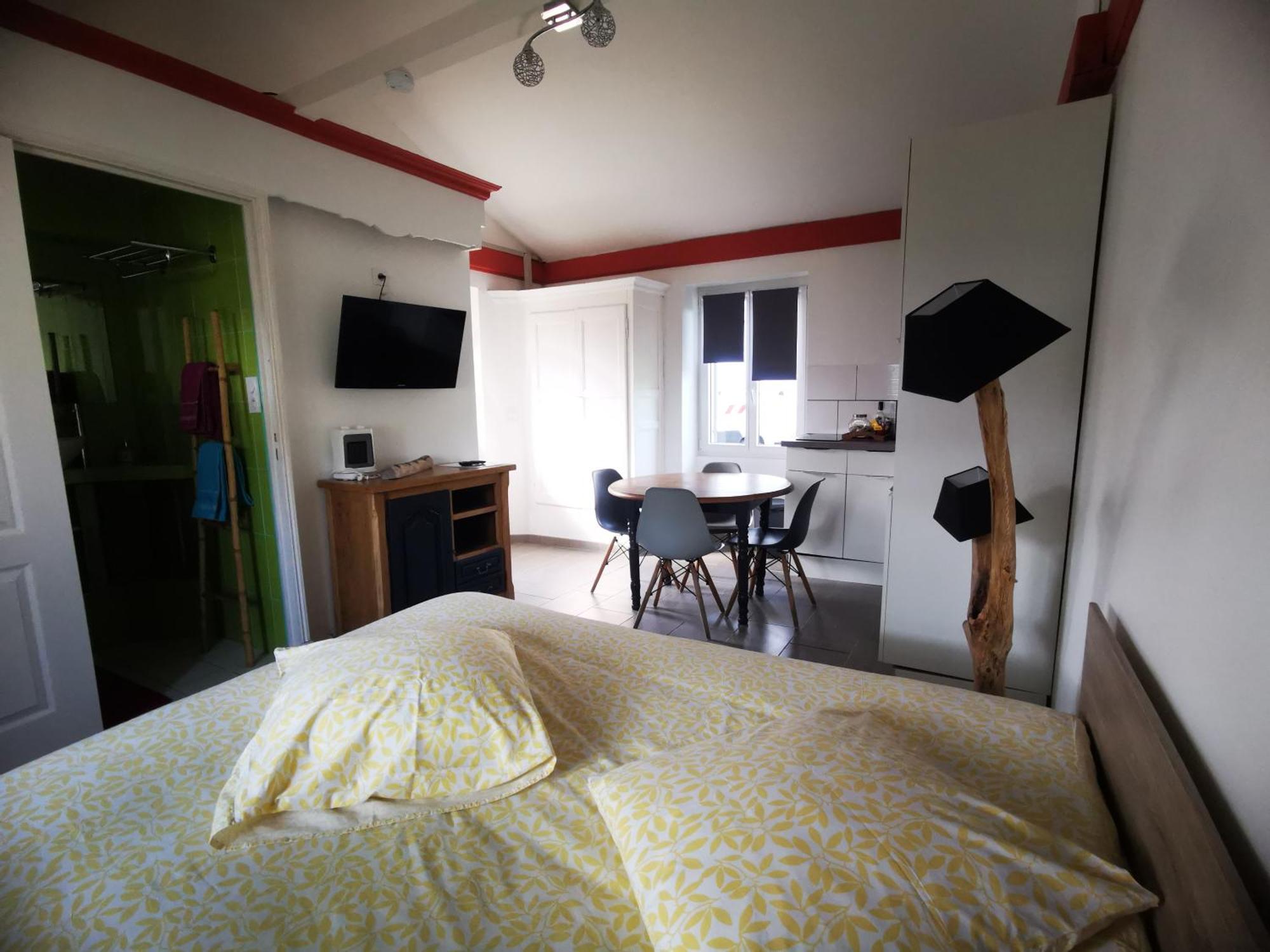 Meuble Et Equipe Avec Jardin Et Terrasse Privee * Beurlay